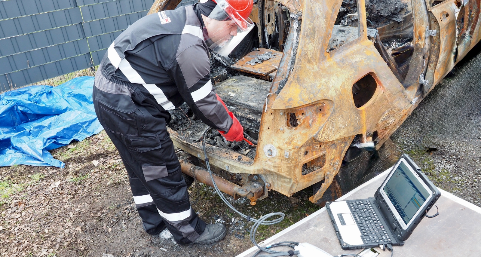 Hochvoltexperten  Brandschäden Vollelektrisch